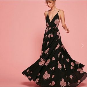 Reformation Callalily Dress in Gweneviere Size 4 Black Pink Floral Print Slit